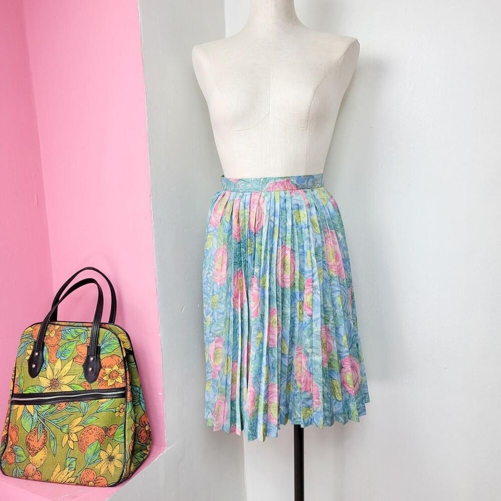 60's Pink / Blue Floral Pleated Skirt